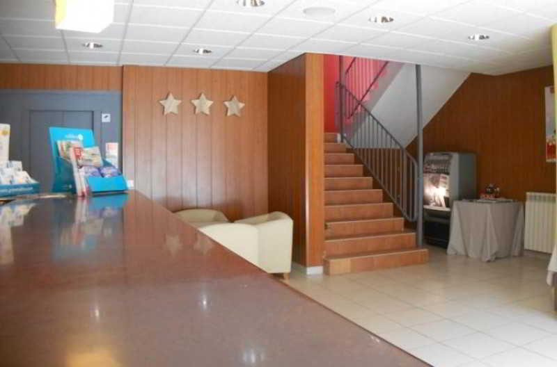 Hotel Les Terres LʼAldosa Buitenkant foto